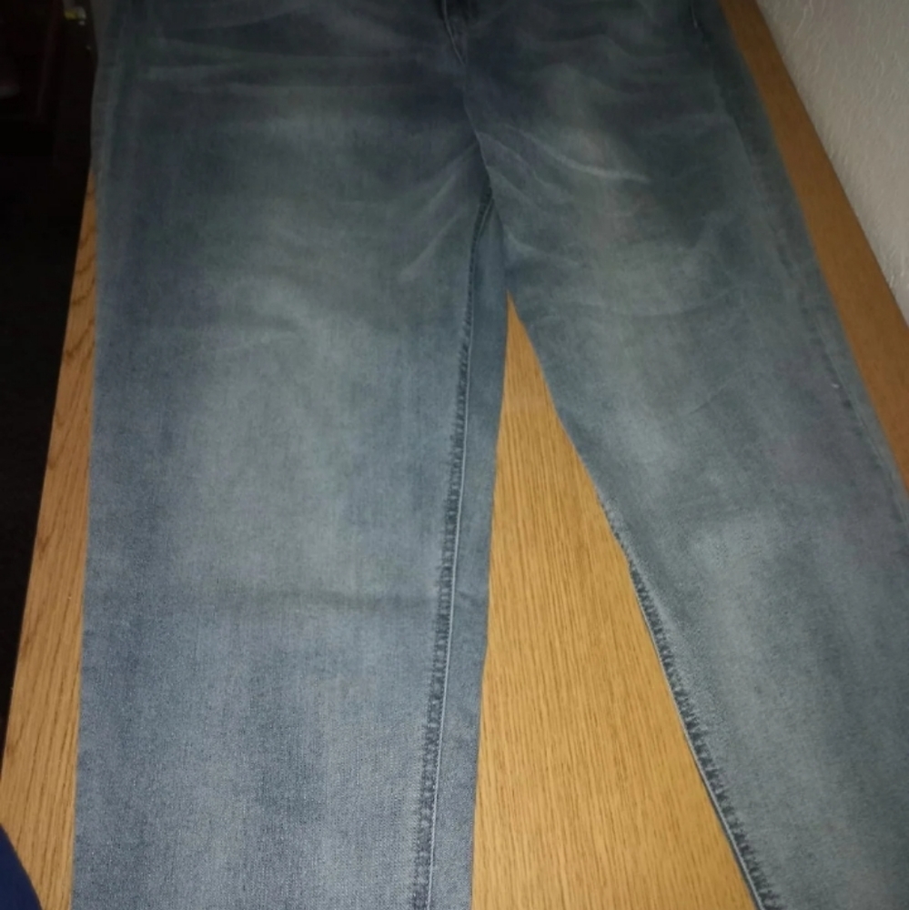 Jeans - Picture 1 of 1